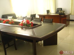 高性價比辦公空間出租 兩間獨(dú)立辦公室+大型客廳會議室，設(shè)施齊備